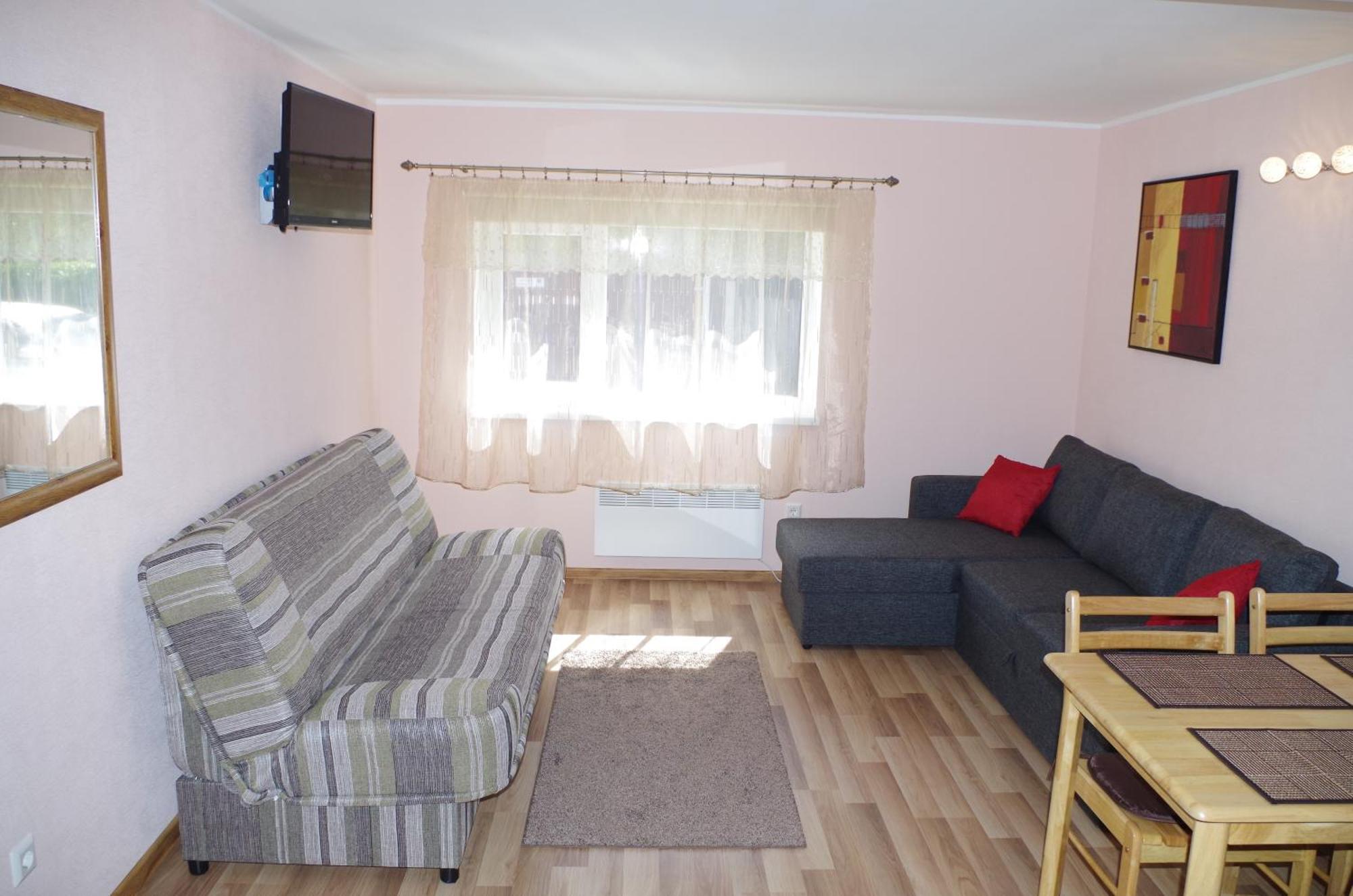 Villa Ene Pärnu Rom bilde